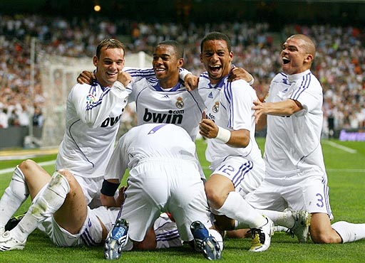 本赛季已3次澳超当选全场最佳，37岁马塔：我仍然在享受足球（37岁马塔本季澳超三度当选全场最佳：我依旧乐在其中）