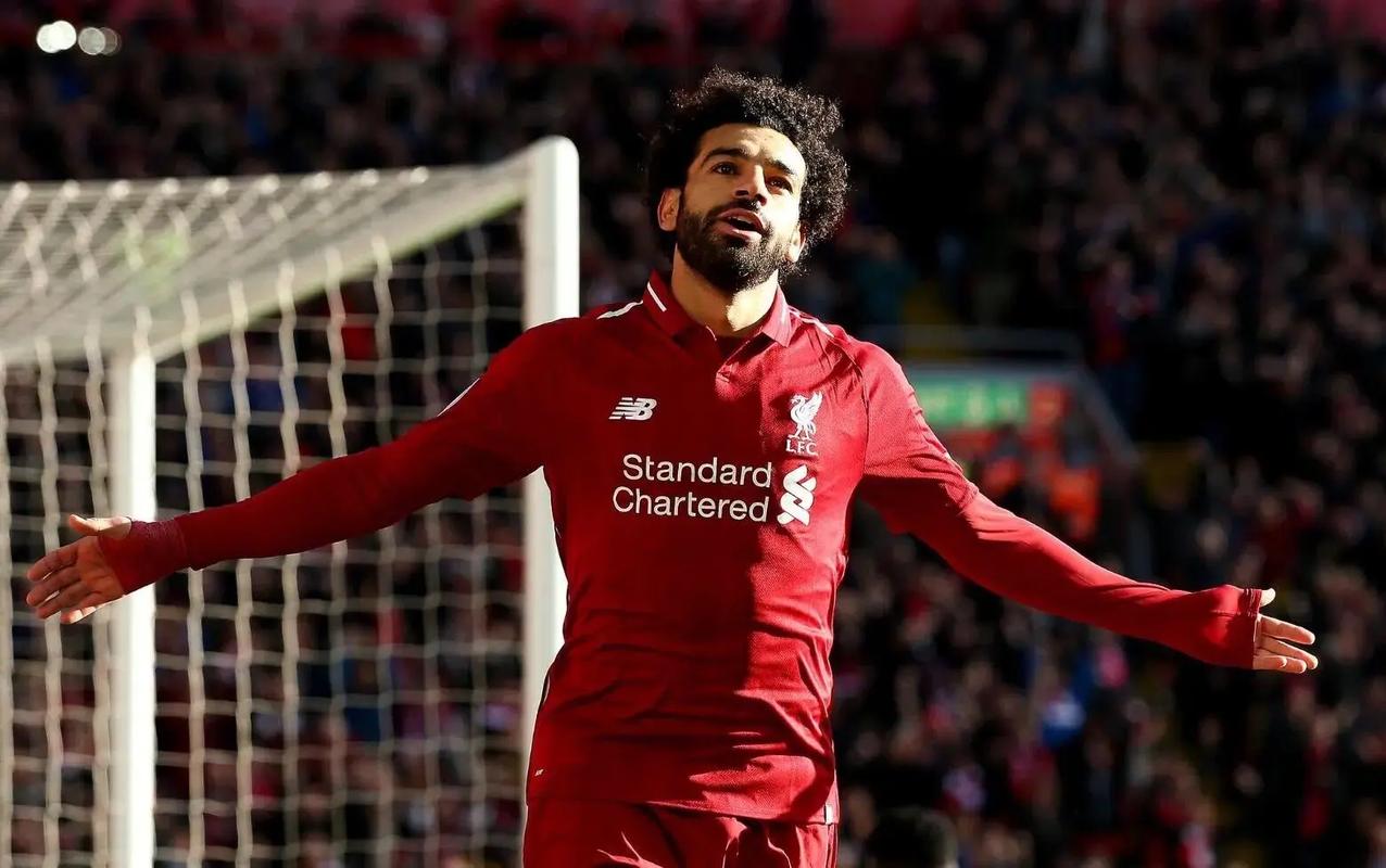 巴塞罗那主帅帕斯夸尔：与球迷共庆胜利，第三节表现辉煌（巴萨主帅帕斯夸尔：第三节大爆发，与球迷同庆胜利）