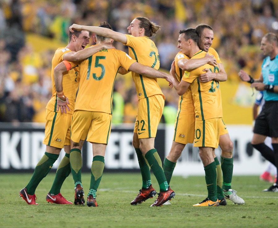 记者：2026年元旦前后津门虎收队冬训，先去海口再去海外拉练（津门虎将于2026年元旦前后集结冬训：先赴海口，后赴海外拉练）