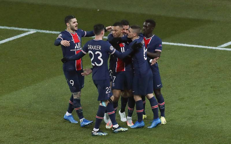 跟队：里昂想租借恩德里克，皇马目前还不想最终决定球员未来（队记：里昂有意租借恩德里克，皇马暂不决定其未来去向）