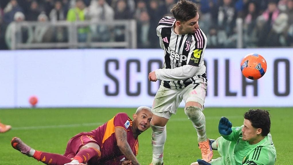 TA：伊萨克疑似腿部骨折，利物浦对其伤情感到担忧（TA报道：伊萨克或腿部骨折，利物浦对其伤势深感忧虑）