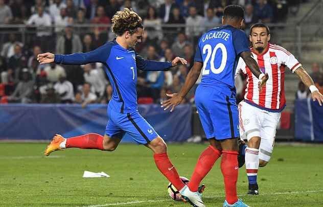 基耶萨：我不介意别人吃菠萝披萨，但我觉得它味道糟透了（基耶萨：不介意别人吃菠萝披萨，但我觉得真难吃）