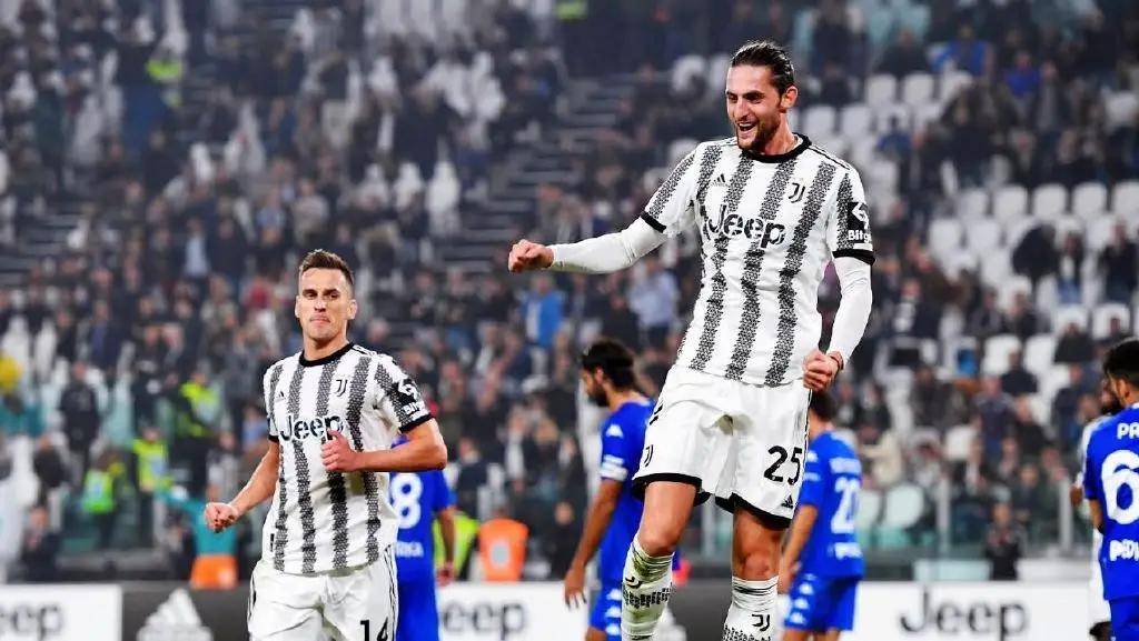 胡荷韬：现在膝盖还有很多问题；已不把自己看作年轻球员了（胡荷韬直言膝盖问题尚多，已不再将自己归为年轻球员）