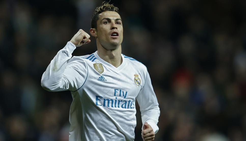 未满21岁意甲赛季至少前15场打进5球，伊尔迪兹比肩皮耶罗（伊尔迪兹未满21岁意甲前15场攻入5球，追平皮耶罗纪录）