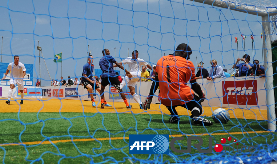 比赛中心态如何保持稳定？（比赛中如何稳住心态？）