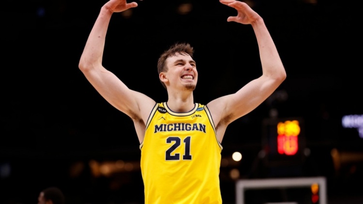 但詹姆斯与 但詹姆斯与